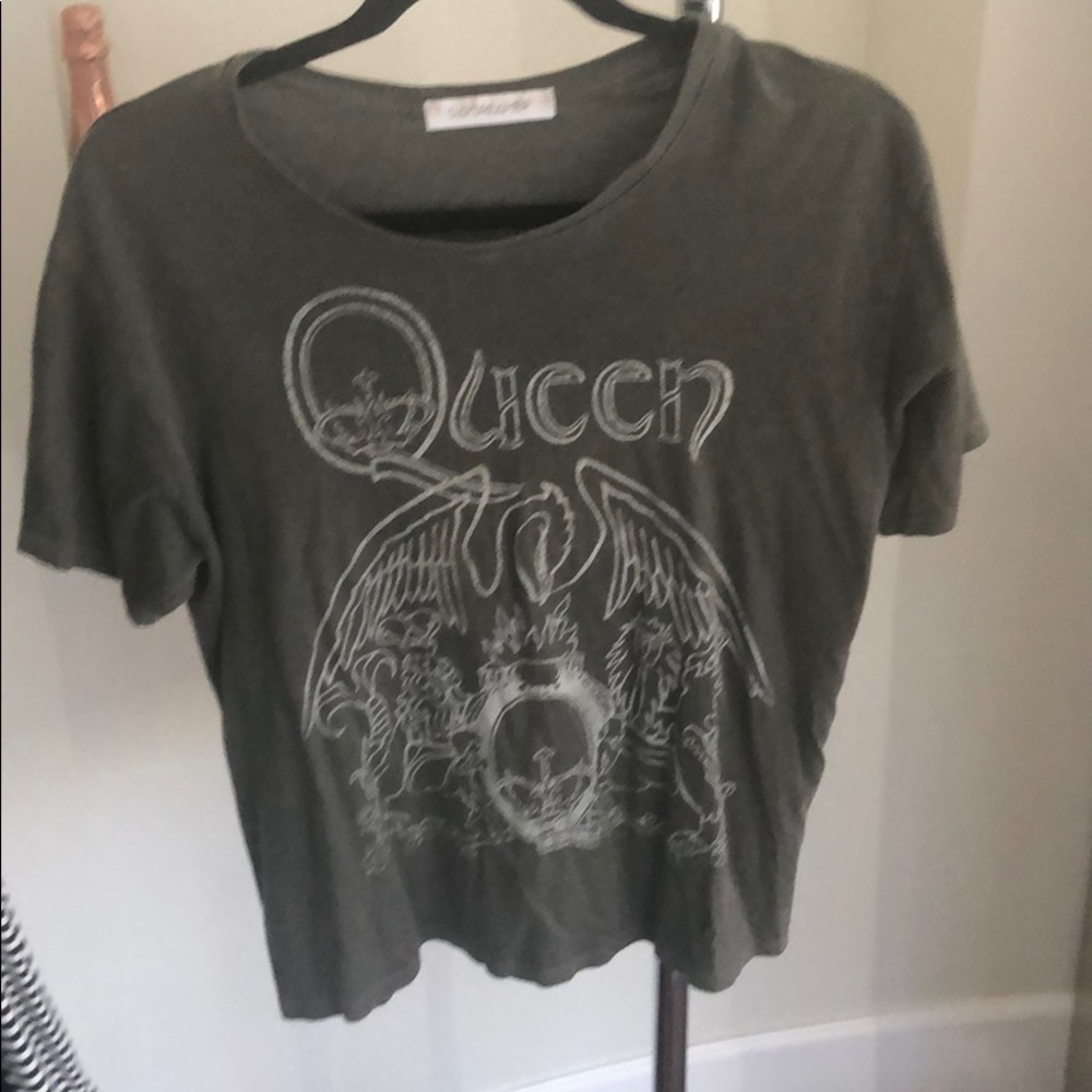 Queen t-shirt